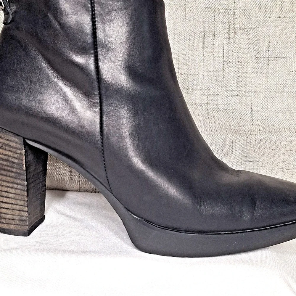 PAUL GREEN Women's Black Leather Studded Stacked Platform Ankle Boots Size 6 M